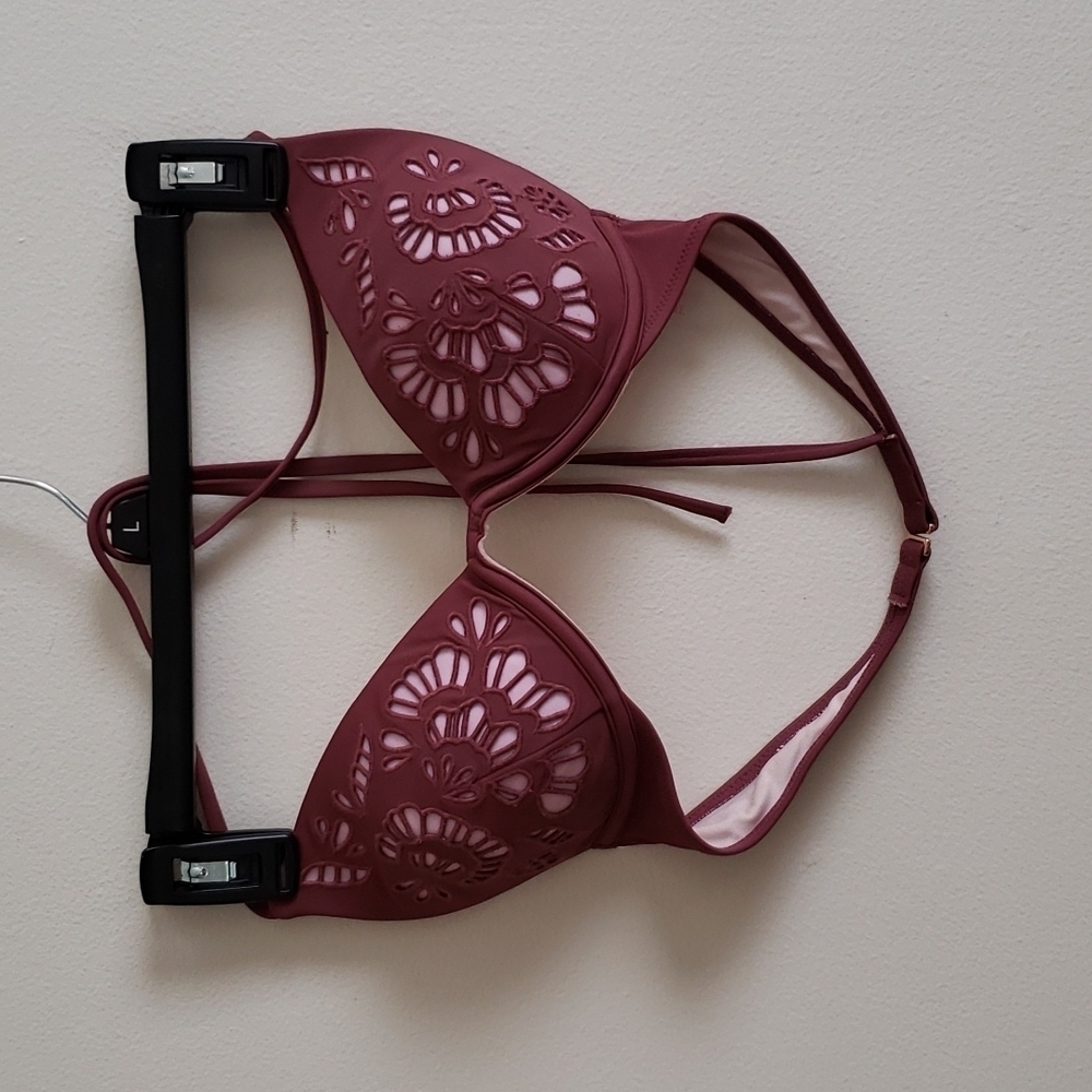 Shade and shore tie bikini top, Lazer cut design, women's 34 B